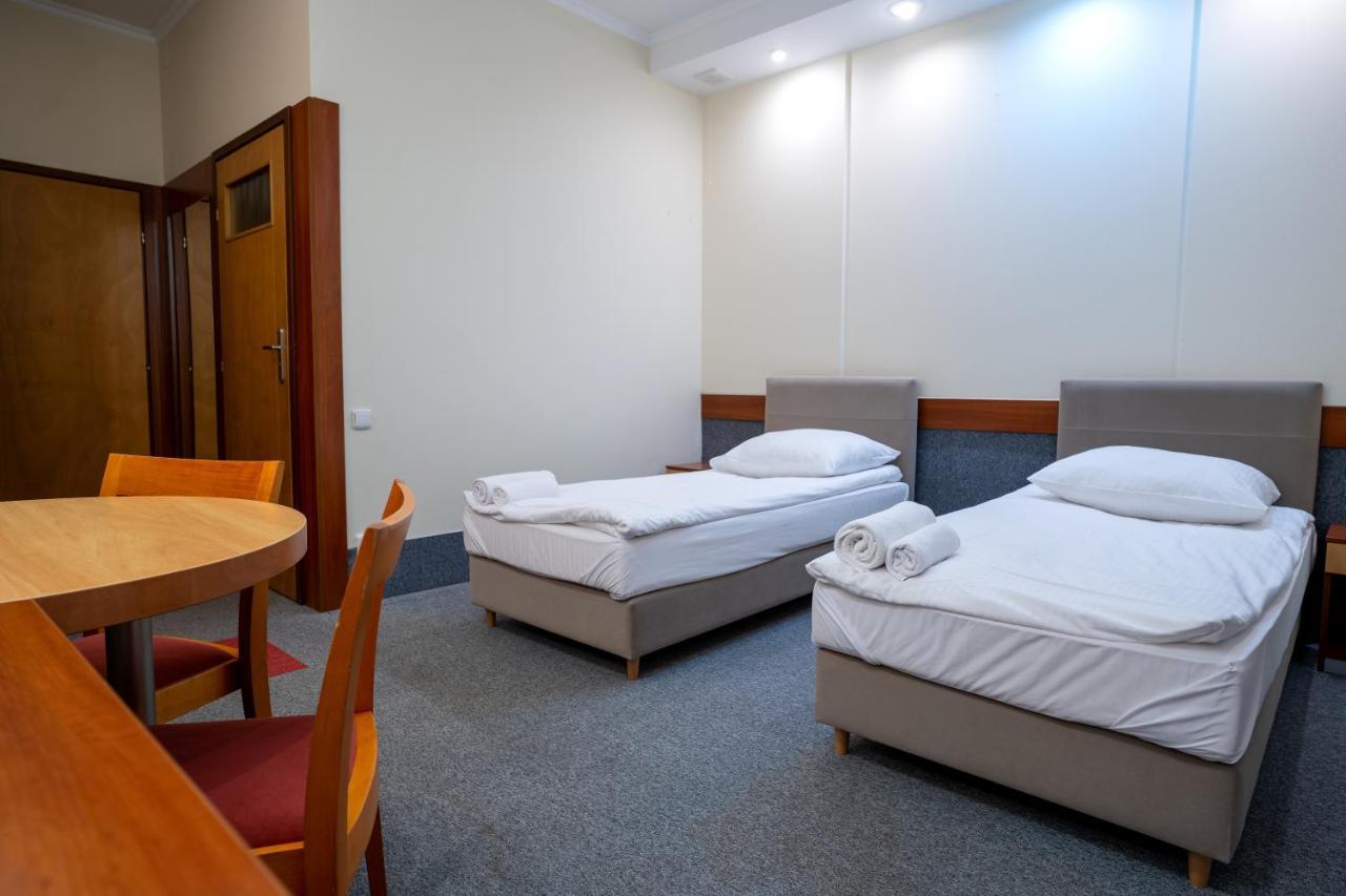 Hotel Lord Gorlice Exteriör bild
