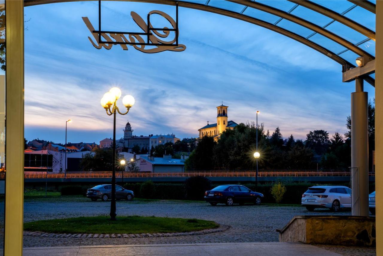 Hotel Lord Gorlice Exteriör bild