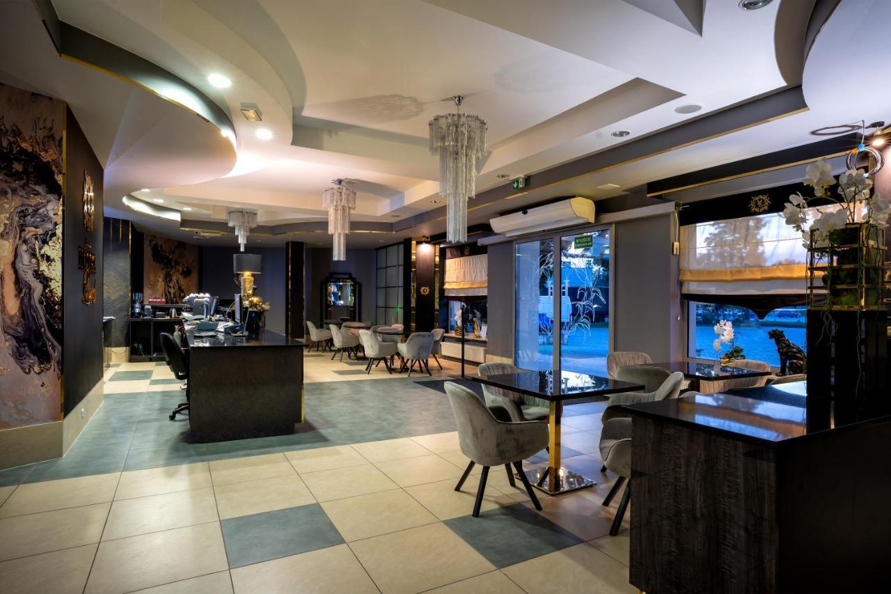 Hotel Lord Gorlice Exteriör bild